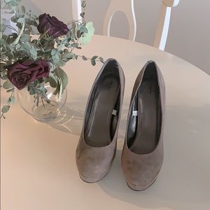 Suede Taupe high heels